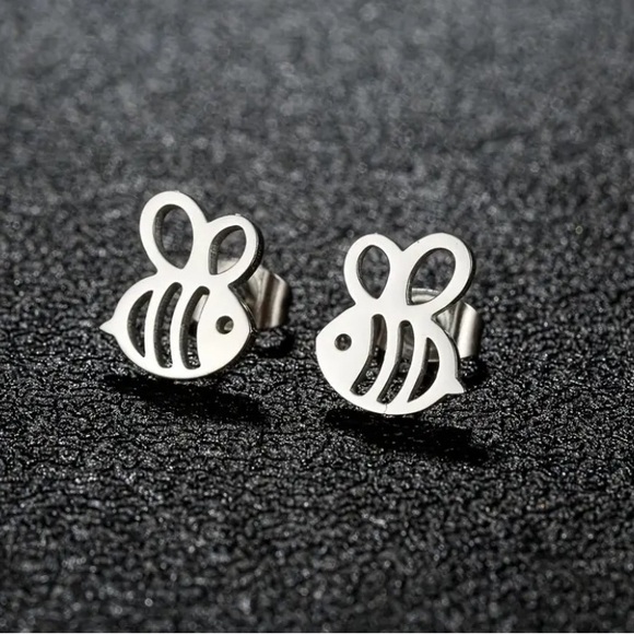 BOGO! Dainty Bee stud Earrings Stainless Steel in Color Silver - NEW - Picture 6 of 6